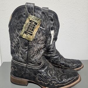 Corral Distressed Black Western Boots